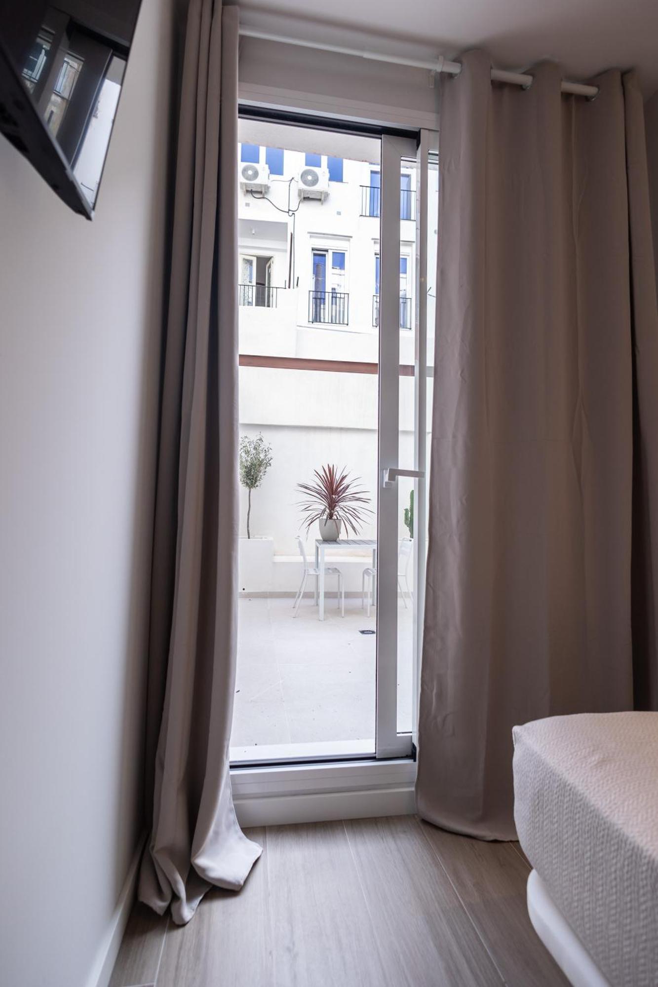 Hotel Yard Patraix By Concept Flats à Valence Extérieur photo